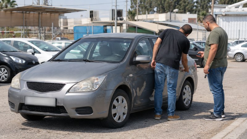 כמה שווה האוטו שלי?